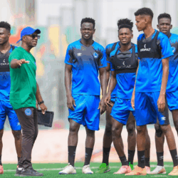 الهلال يجري مرانه الرئيسي استعدادًا لمواجهة الدرك الوطني