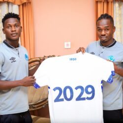 الهلال يمدد عقد كلود