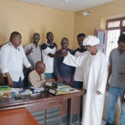 الأهلي الابيض يعيد قيد صابر نوبا