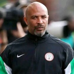 ادفعوا لي إذا كنتم تخططون لإقالتي – مدرب نيجيريا تشيلي للاتحاد النيجيري لكرة القدم