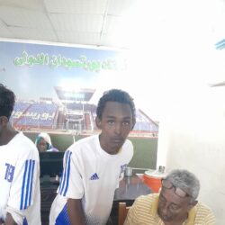 نادي اركويت يسجل نجم فريق التحدي برابطة الديوم الجنوبية
