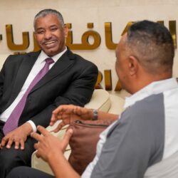 القنصلية العامة ببنغازي تخاطب السلطات الليبية لتأمين جماهير المريخ.. ووزير الشؤون الأفريقية عيسى عبدالمجيد يشرف اللقاء