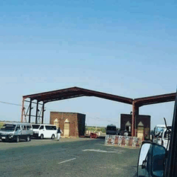 بالدارجي الفاضح.. فوضى الجبايات والمعابر..إدفع لتعبر ولو كنت شايل (بنقو).. ولو كنت شايل شتلة ليمون برضو حاتدفع..!!