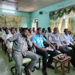 الامين العام للمجلس الأعلى للشباب والرياضة  بولاية القضارف يدشن الدورات الأساسية في مجالي التدريب والتحكيم ويشهد المباراة الختامية لدوري الناشئين بمحلية المفازة