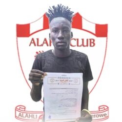 الأهلي مروي يزيّن كشفه بعدد من النجوم