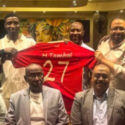 المريخ يكرّم نجمه السابق هيثم طمبل في احتفال بالقاهرة