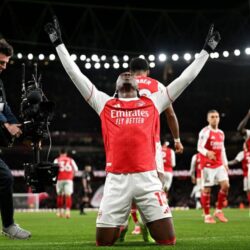 آرسنال يغرد في الصدارة