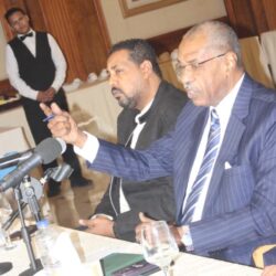 في لقائه بالإعلاميين بالقاهرة..رئيس الاتحاد السوداني معتصم جعفر يضع النقاط على الحروف ويجيب على العديد من التساؤلات