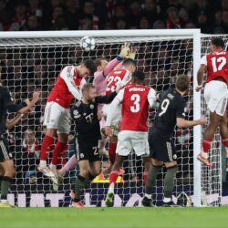 حتى البايرن لم يسلم من مدافع لندن